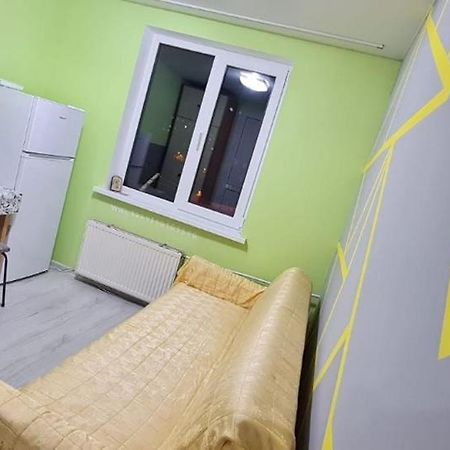 Apartment For Daily Rent Zdn キシナウ エクステリア 写真